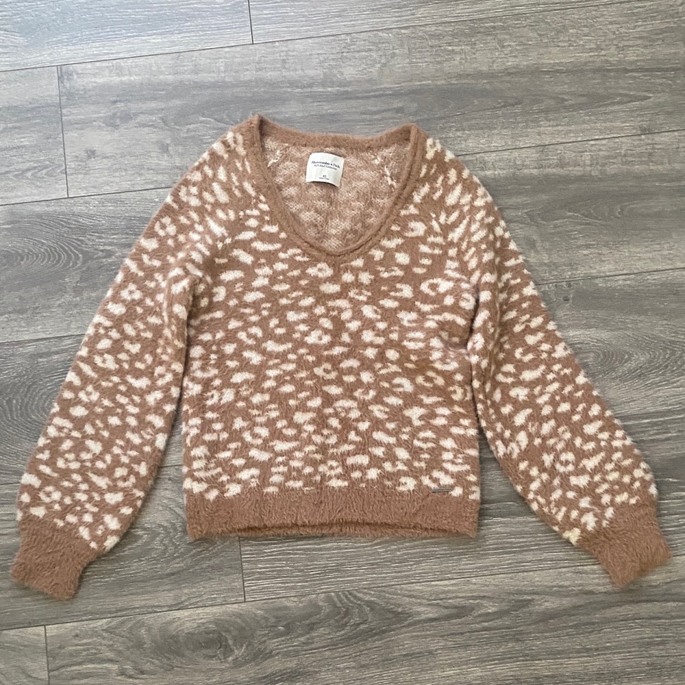 Abercrombie & Fitch Brown Patterned V-Neck Sweater